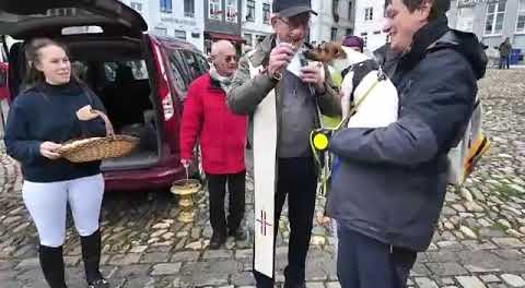 Bénédiction Saint-Hubert place Saint Remacle à Ville de Stavelot ce dimanche 25 octobre 2026